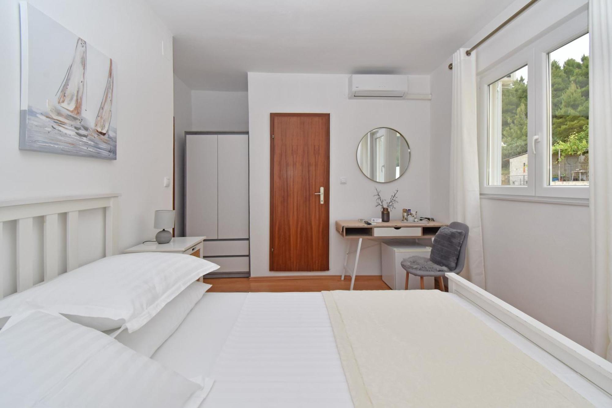 Apartment & Rooms Meri Tučepi Kültér fotó